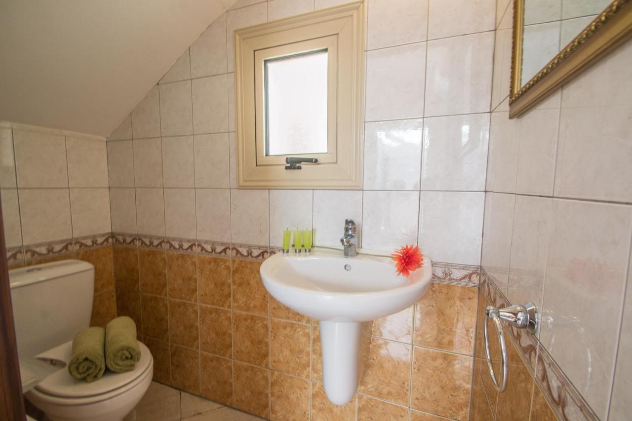 Kapparis Family Holidays Paralimni Room photo